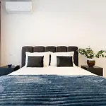 아파트 Roots Two - Tranquil Lakeview Escape With Balcony