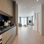 Roots Two - Tranquil Lakeview Escape With Balcony * 부쿠레슈티