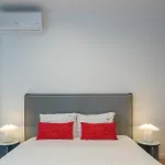 아파트 Roots Two - Tranquil Lakeview Escape With Balcony