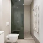 아파트 Roots Two - Tranquil Lakeview Escape With Balcony