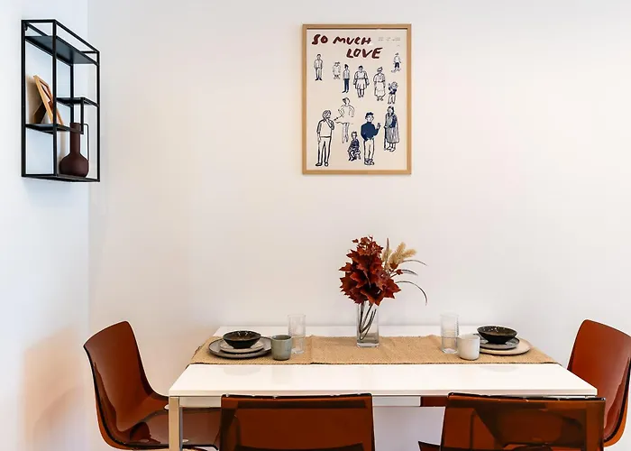 Roots Two - Tranquil Lakeview Escape With Balcony Bucareste