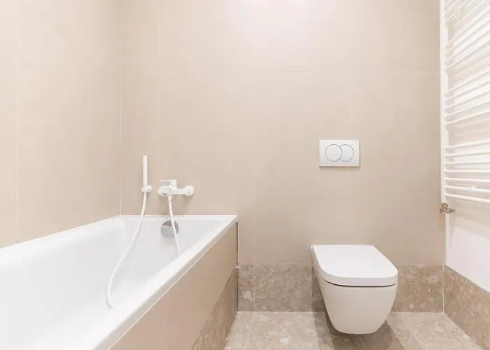 Roots Two - Tranquil Lakeview Escape With Balcony Apartment Bucharest